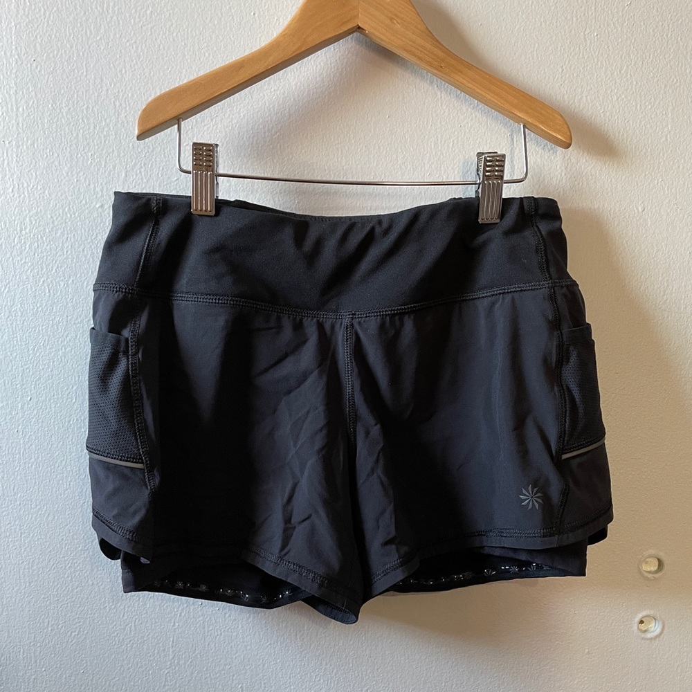 Athleta Ready Set Go Shorts Size XS